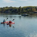 Hotel Barok And Bratislava