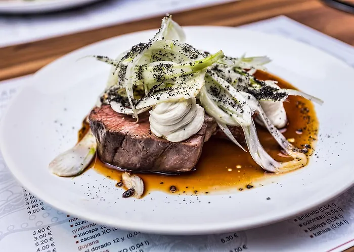 Hotel Barok And Bratislava