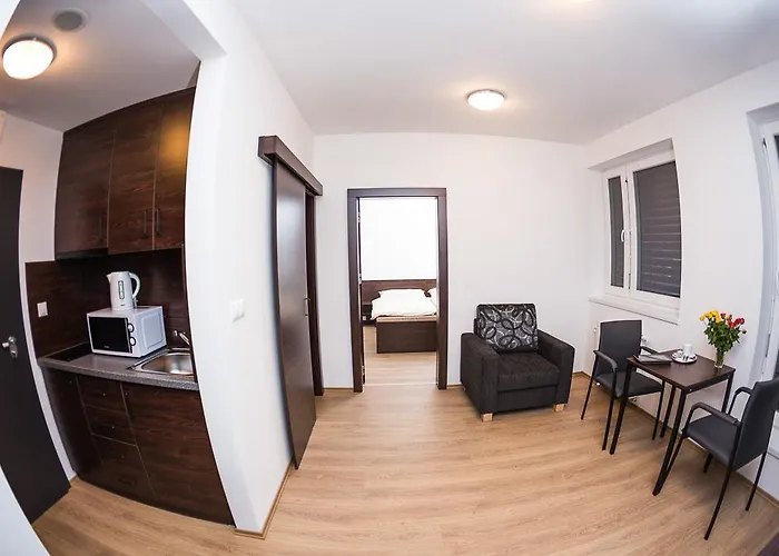 Barok And 3* Bratislava