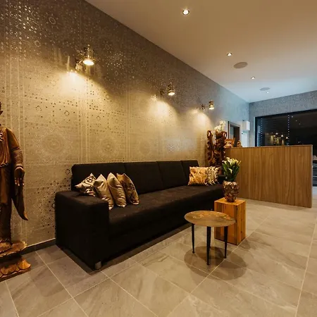 Barok And Готель 3*