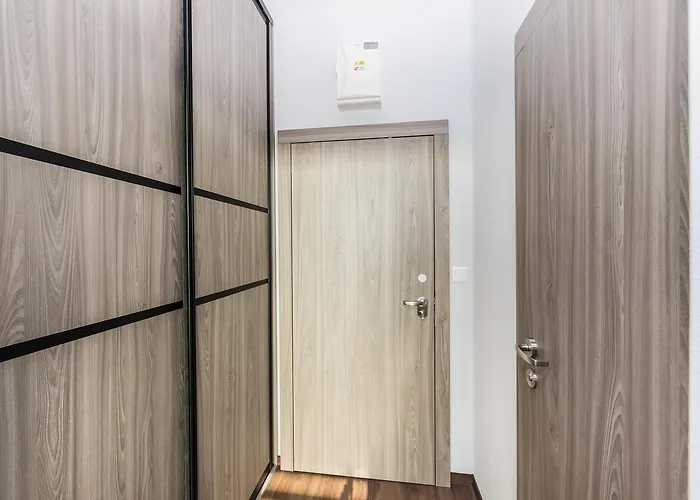 Готель Barok And 3*