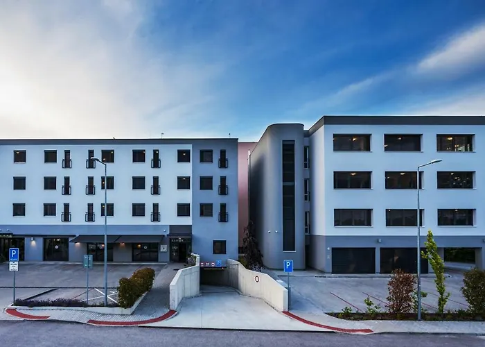 Barok And 3* Братислава