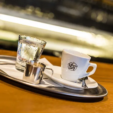 Barok And Ξενοδοχείο 3*