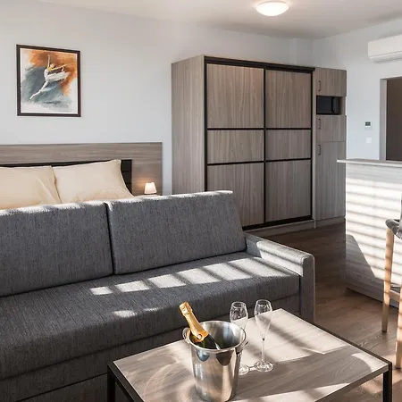 Ξενοδοχείο Barok And 3*